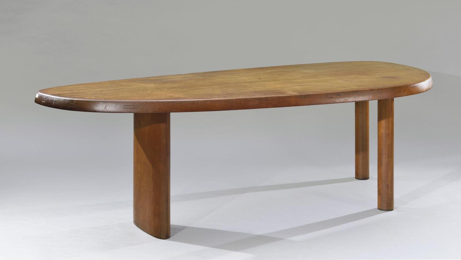 table Charlotte Perriand