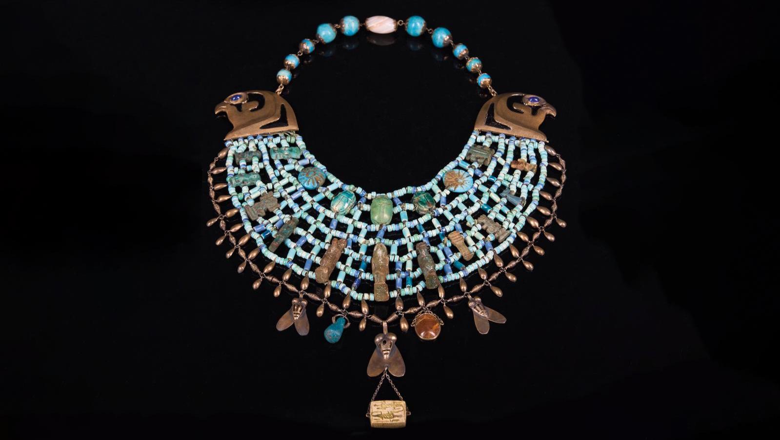 parure de bijoux Egypte antique